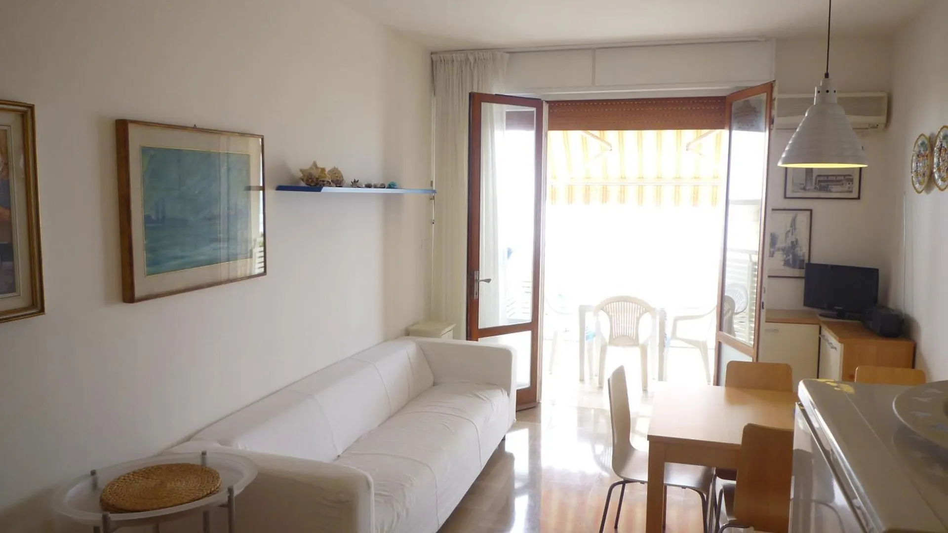 Brioni Apartment Lido di Jesolo Italy